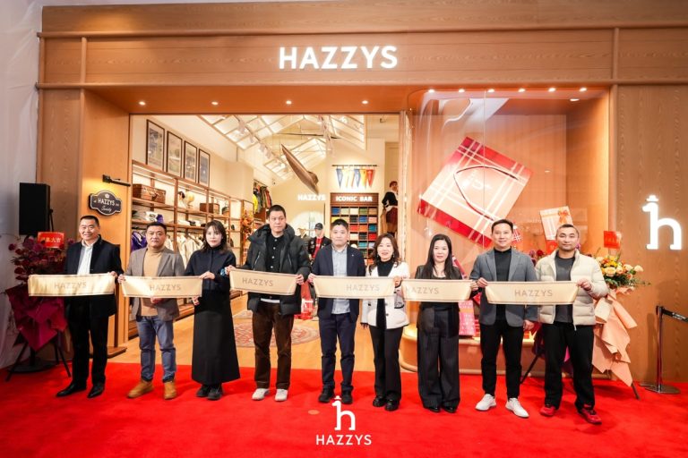 HAZZYS全国首家SOCIETY概念店启幕英韵新章