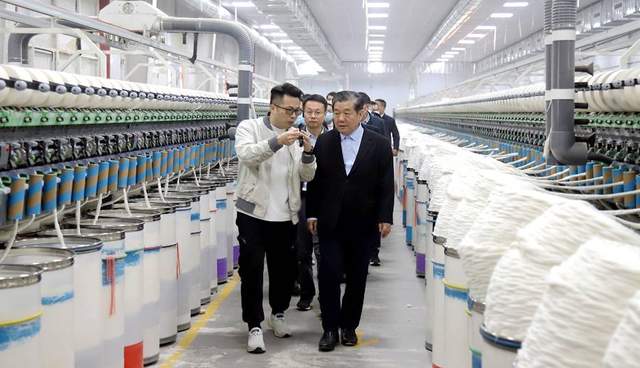 2025年望江县双招双引“三看三比”第三季度观摩活动开展