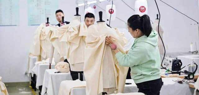 职业练兵，巅峰对决！2025年第八届全国服装制版师职业技能大赛全国决赛10月17日启幕