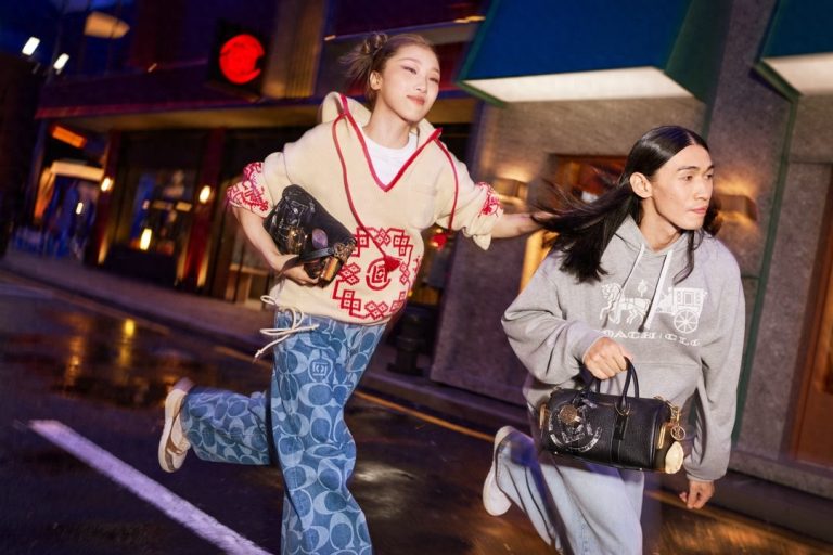 Coach发布CLOT合作系列