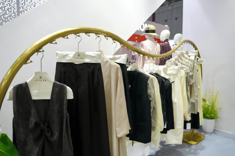 其叶蓁蓁，向绿而生——专访浙江蓁蓁纺织科技有限公司总经理王跃江