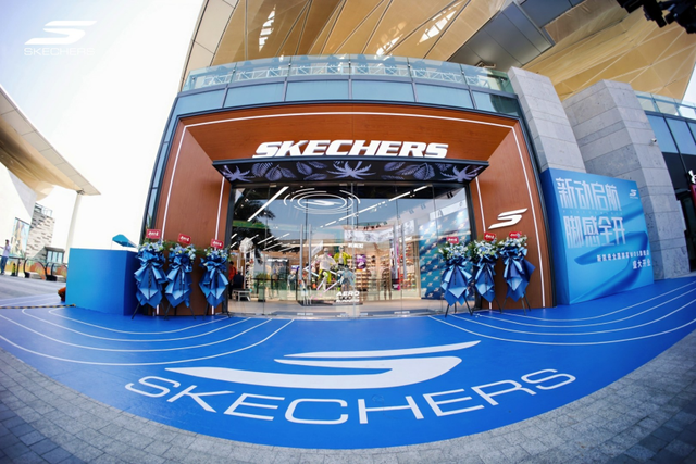 斯凯奇中国首家World of Sports专业运动概念店正式开业