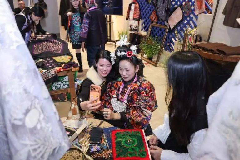 CHIC2026（春季）正式开幕！服装人都在这里“找春天”