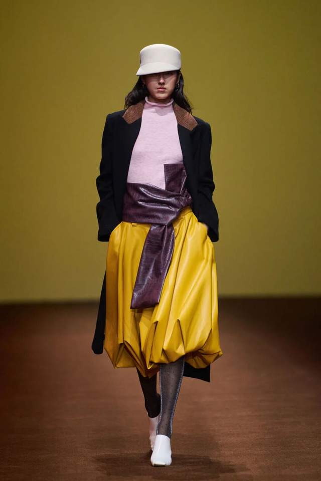 鎏金回响｜STIVANANO 2026AW 上海时装周演绎米兰格调